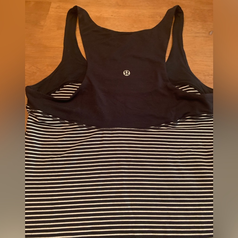 Lululemon Tank size 2-4
